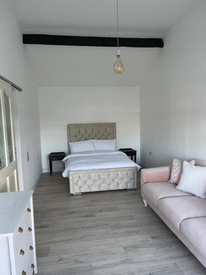 Cosy Apartment With Fire Stove แอธลอน ภายนอก รูปภาพ